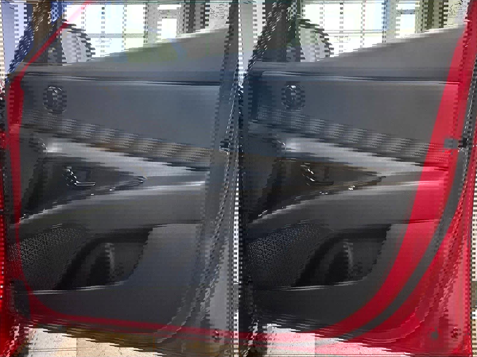 Certified 2025 Hyundai Elantra Sport image 24