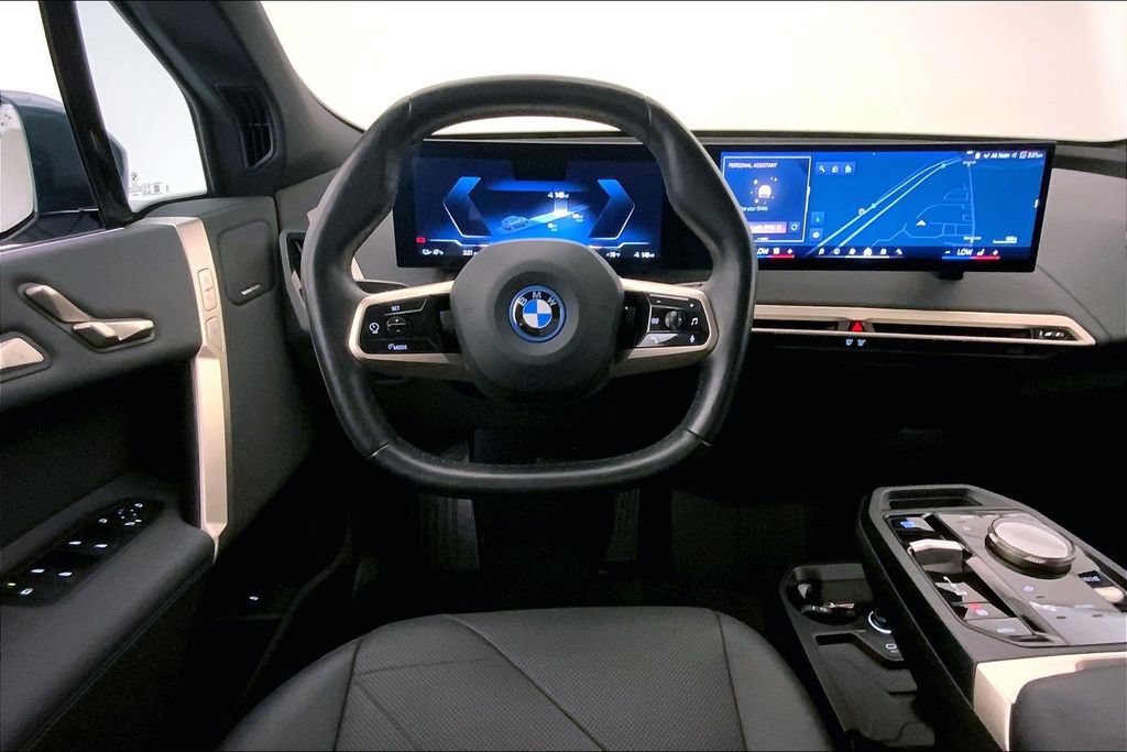 Certified 2024 BMW iX xDrive50 AWD/4WD image 4