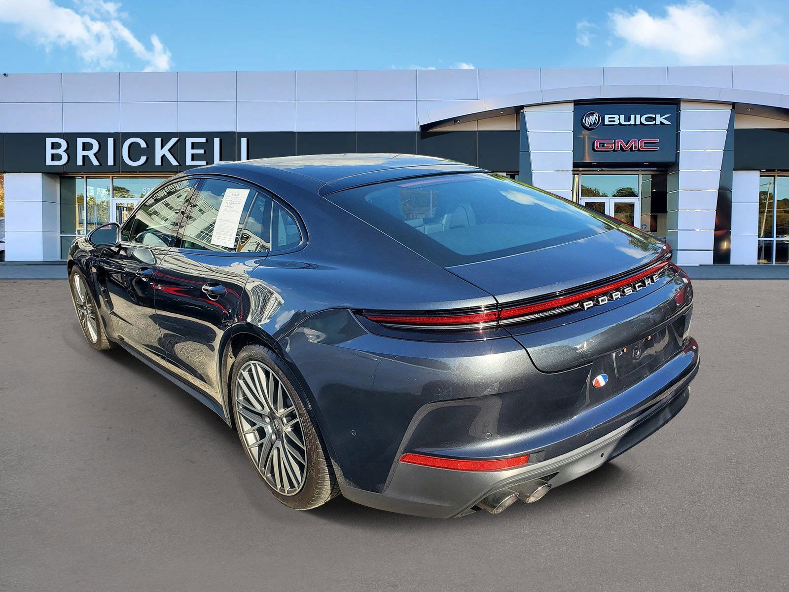 Used 2024 Porsche Panamera w/ Premium Package image 4