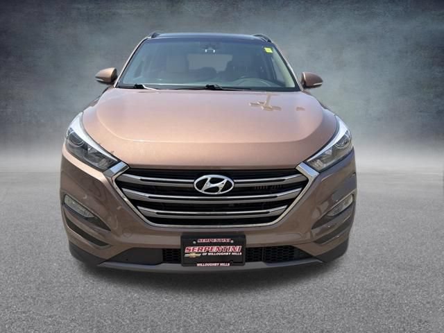 Used 2016 Hyundai Tucson Limited w/ Option Group 03 AWD/4WD image 3
