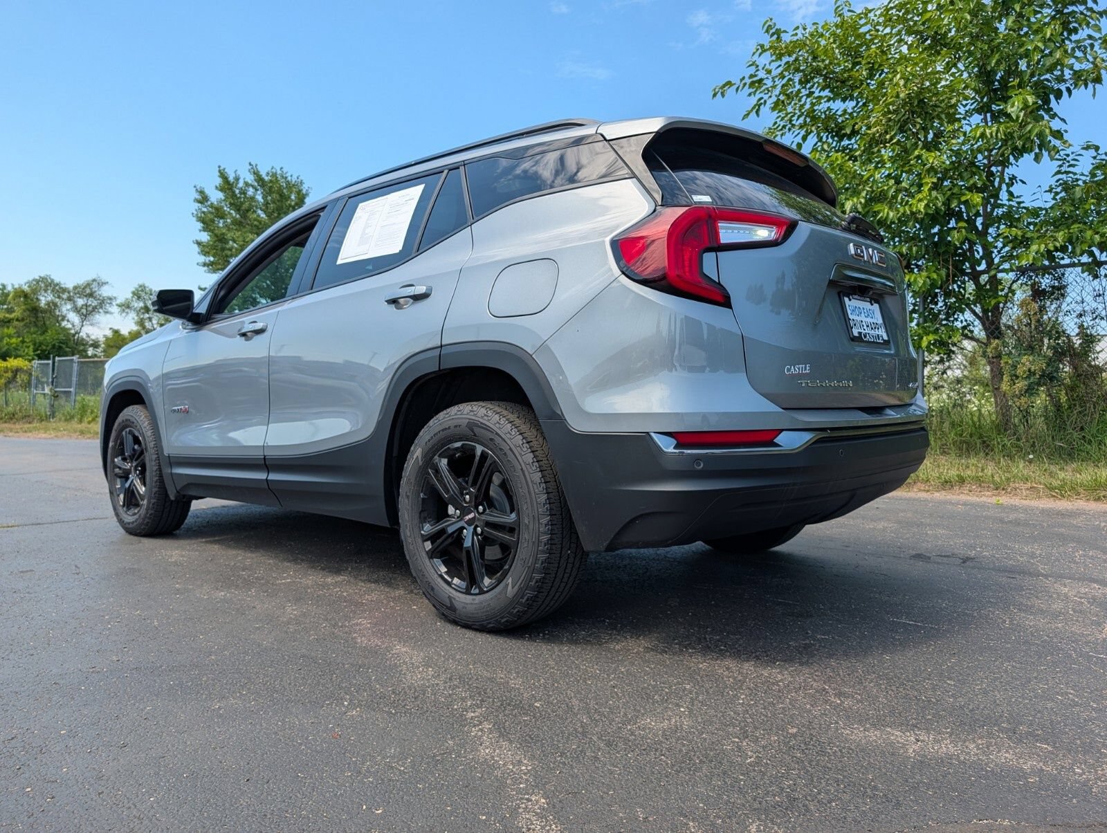 Used 2024 GMC Terrain AT4 w/ LPO, Floor Liner Package AWD/4WD image 16