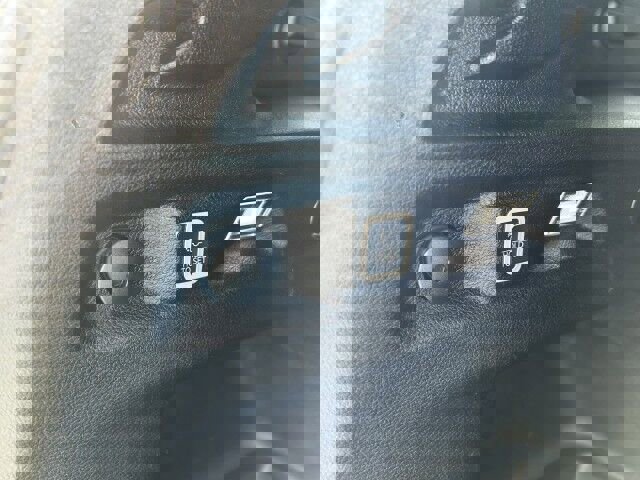 Used 2024 Jeep Grand Cherokee L Altitude image 10