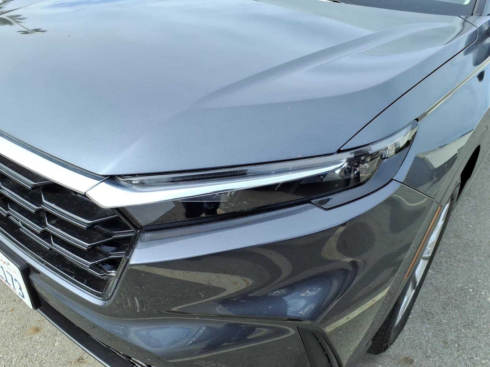 Used 2025 Honda CR-V EX-L image 2