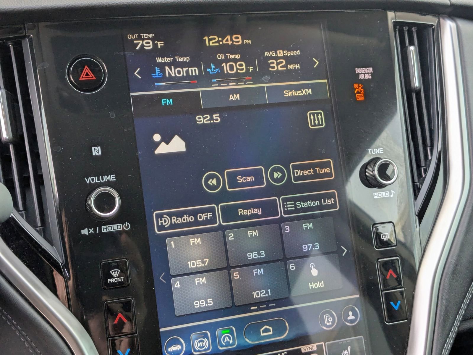 Used 2025 Subaru Outback Premium AWD/4WD image 17