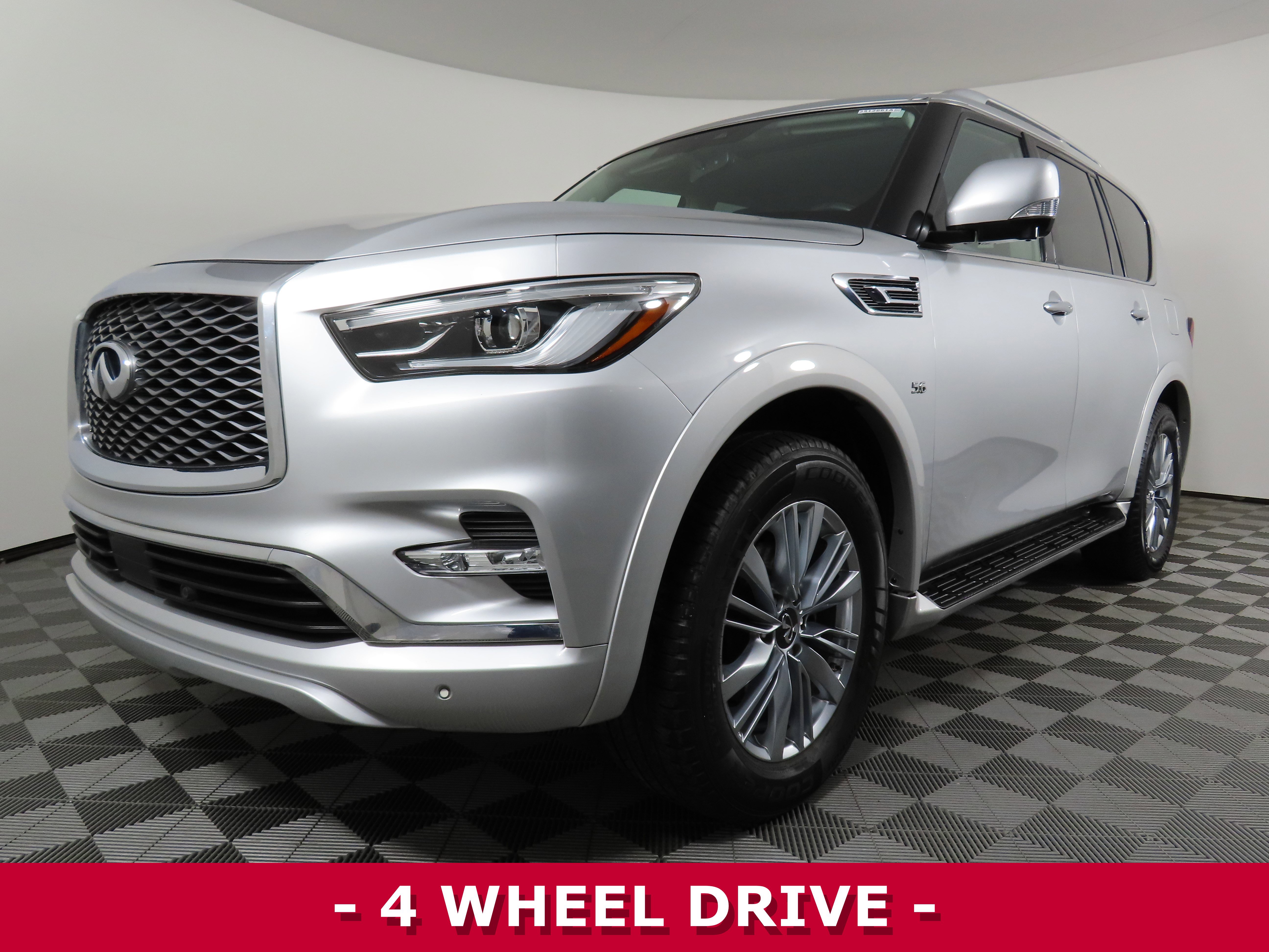 Used 2019 INFINITI QX80 Luxe image 3
