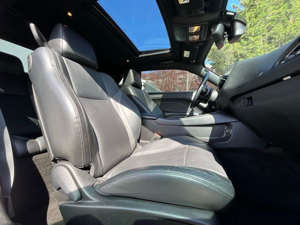 Used 2015 Dodge Challenger SXT Plus image 11