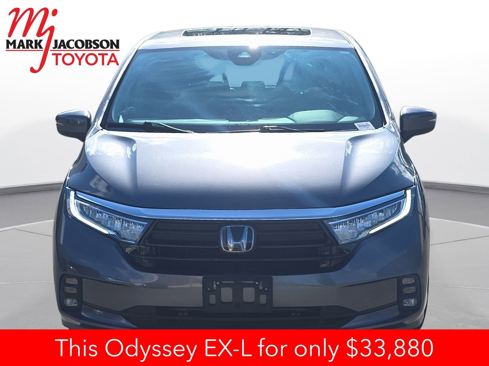 Used 2024 Honda Odyssey EX-L image 3