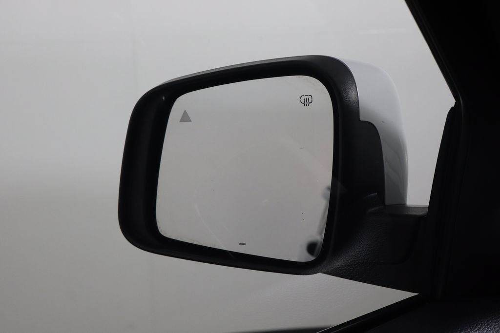Used 2022 Jeep Grand Cherokee Laredo E RWD image 41
