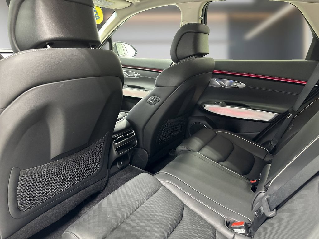Certified 2026 Genesis GV70 2.5T Advanced AWD/4WD image 10