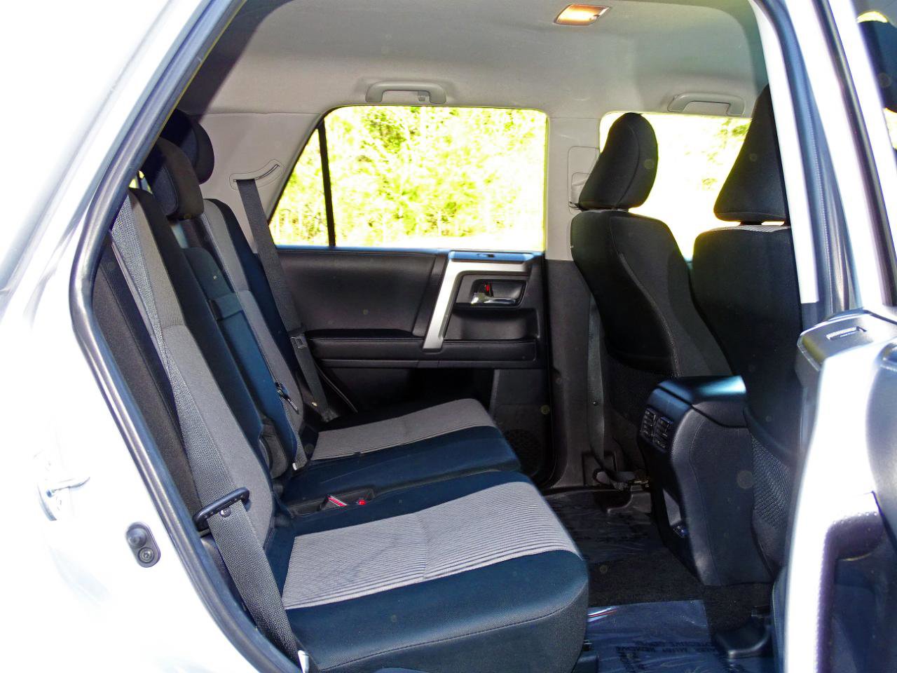 Used 2024 Toyota 4Runner SR5 image 15