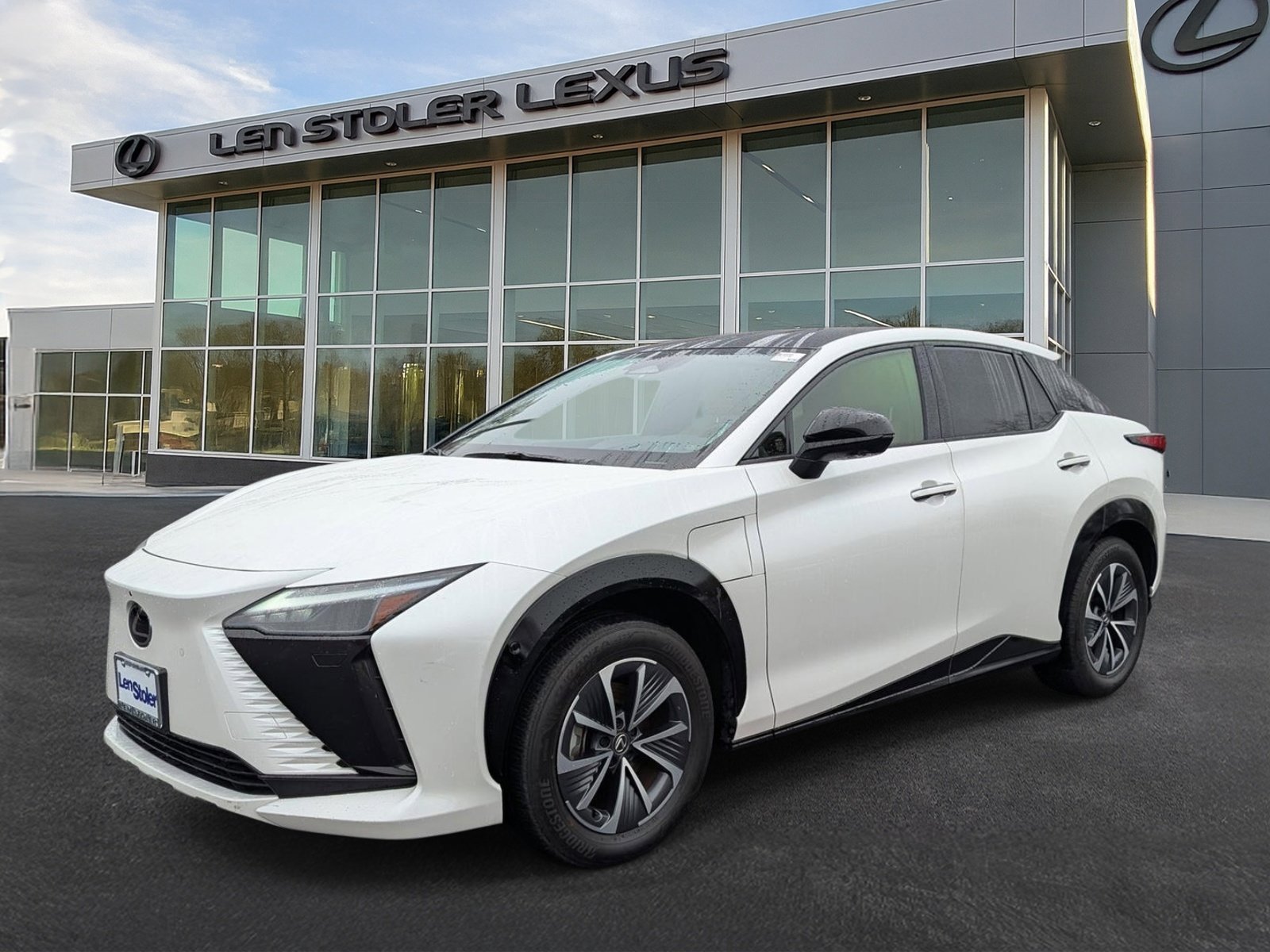 Certified 2023 Lexus RZ 450e Premium w/ Technology Package image 7