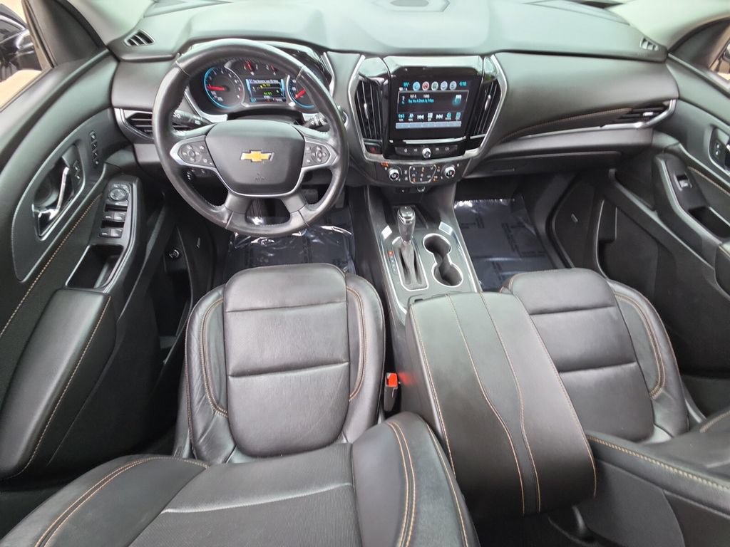 Used 2019 Chevrolet Traverse Premier w/ Driver Confidence II Package FWD image 14