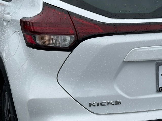 Certified 2024 Nissan Kicks SV FWD image 14