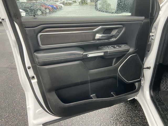 Used 2025 RAM 1500 Laramie AWD/4WD image 13