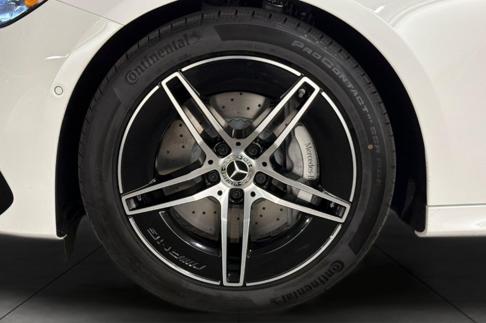 New 2027 Mercedes-Benz E 450 4MATIC Sedan image 25