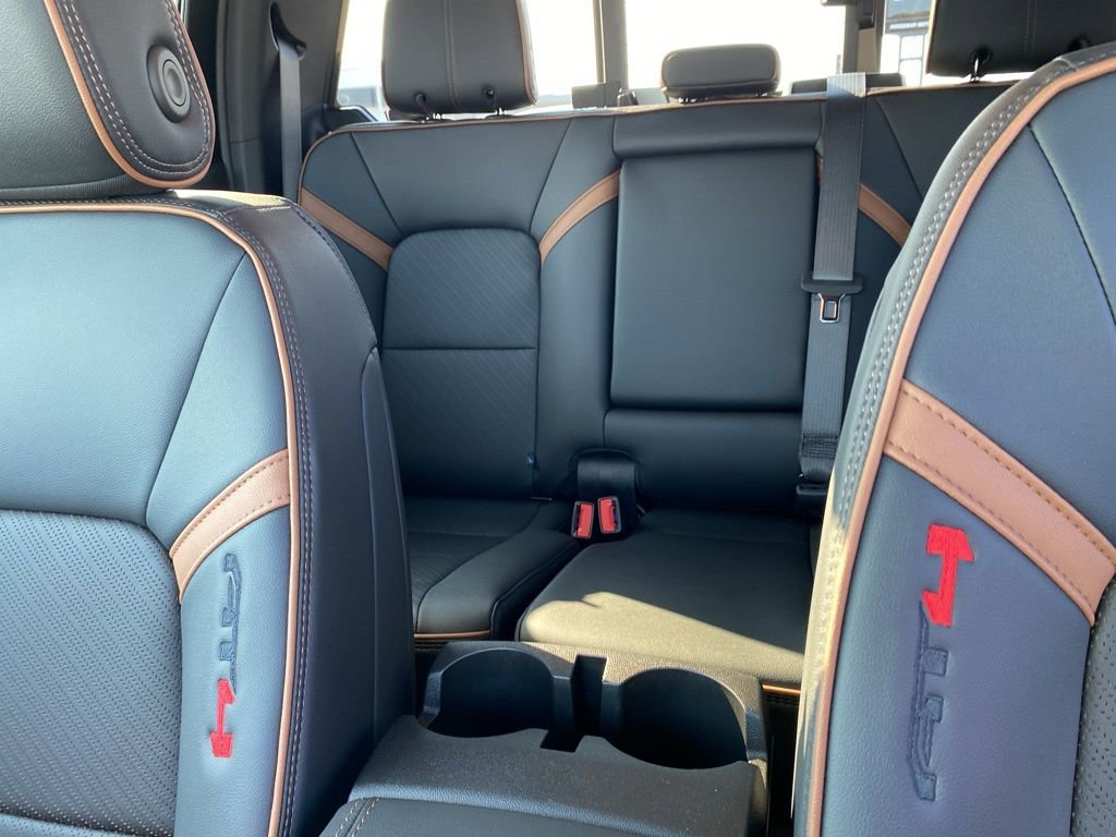New 2026 GMC Canyon AT4 w/ Technology Plus Package image 18