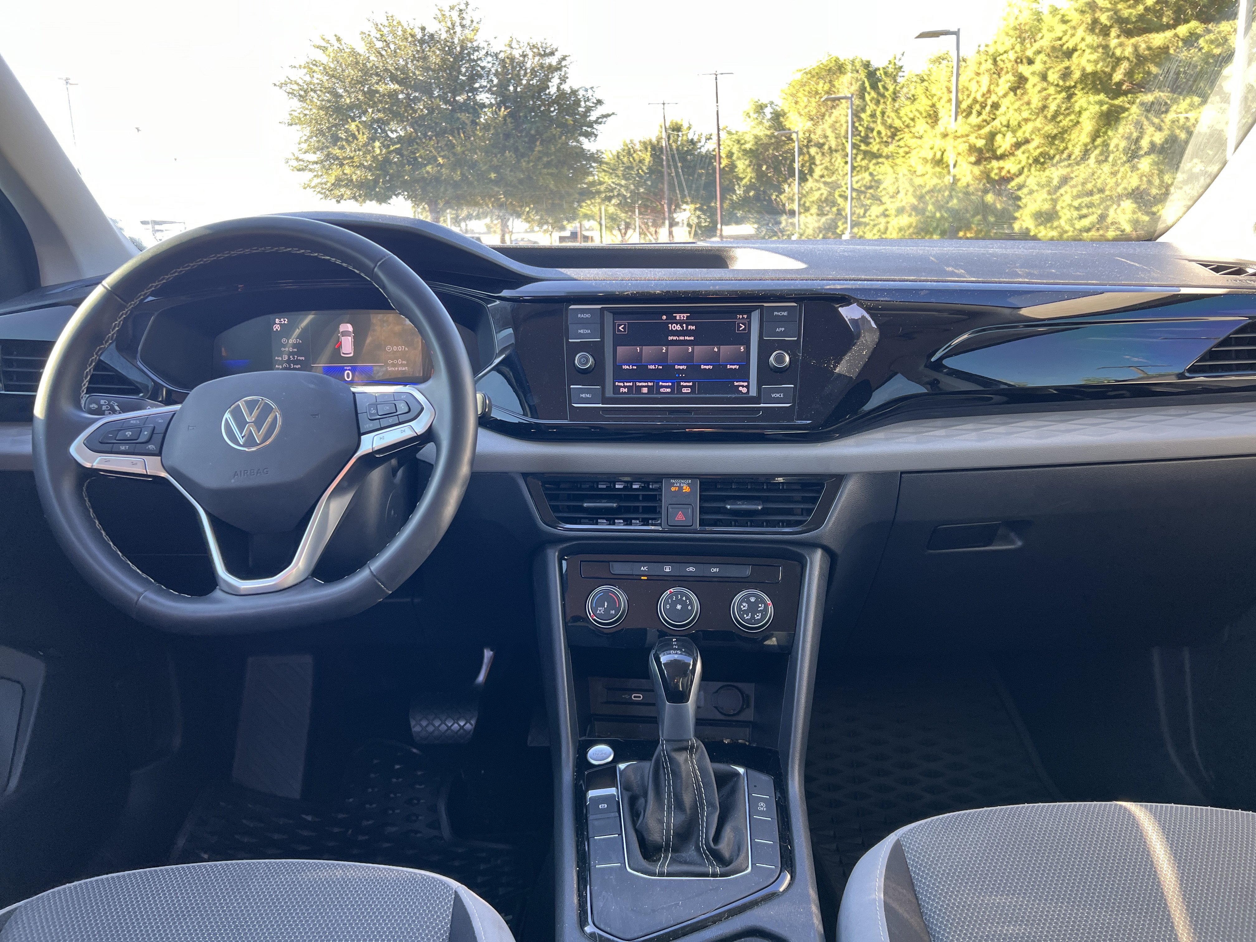 Certified 2024 Volkswagen Taos S FWD image 24