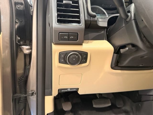 Used 2020 Ford F250 XLT w/ XLT Value Package AWD/4WD image 16