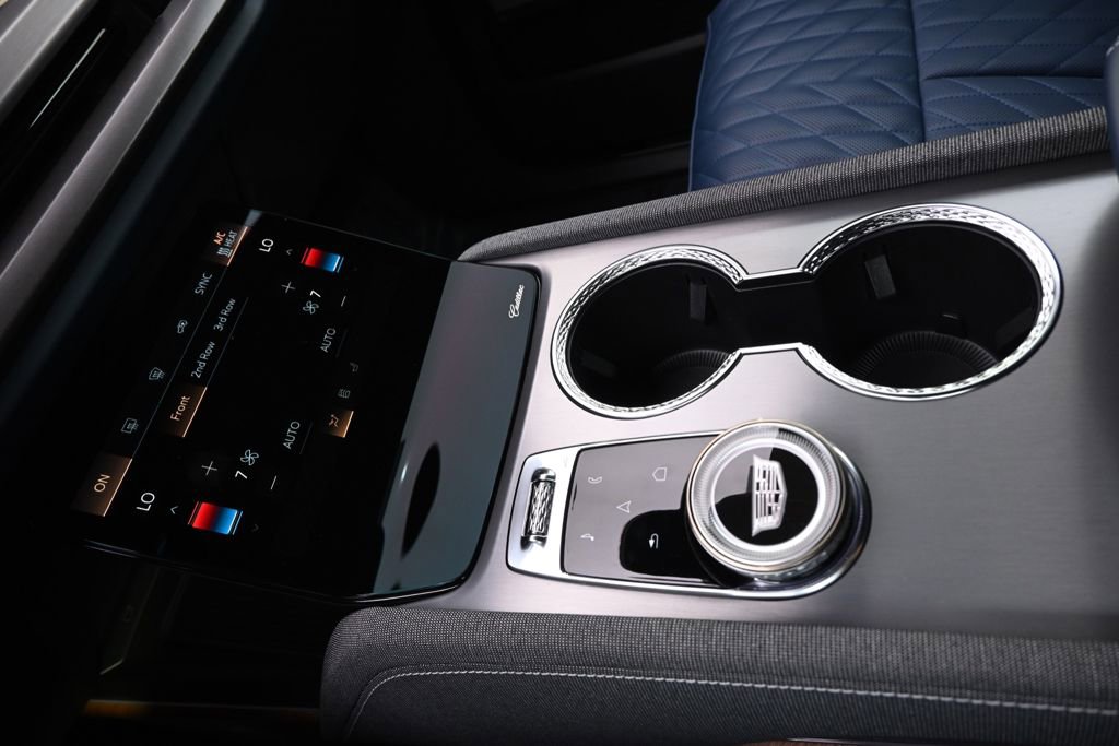 New 2026 Cadillac Vistiq Premium Luxury w/ LPO, Floor Liner Package image 29