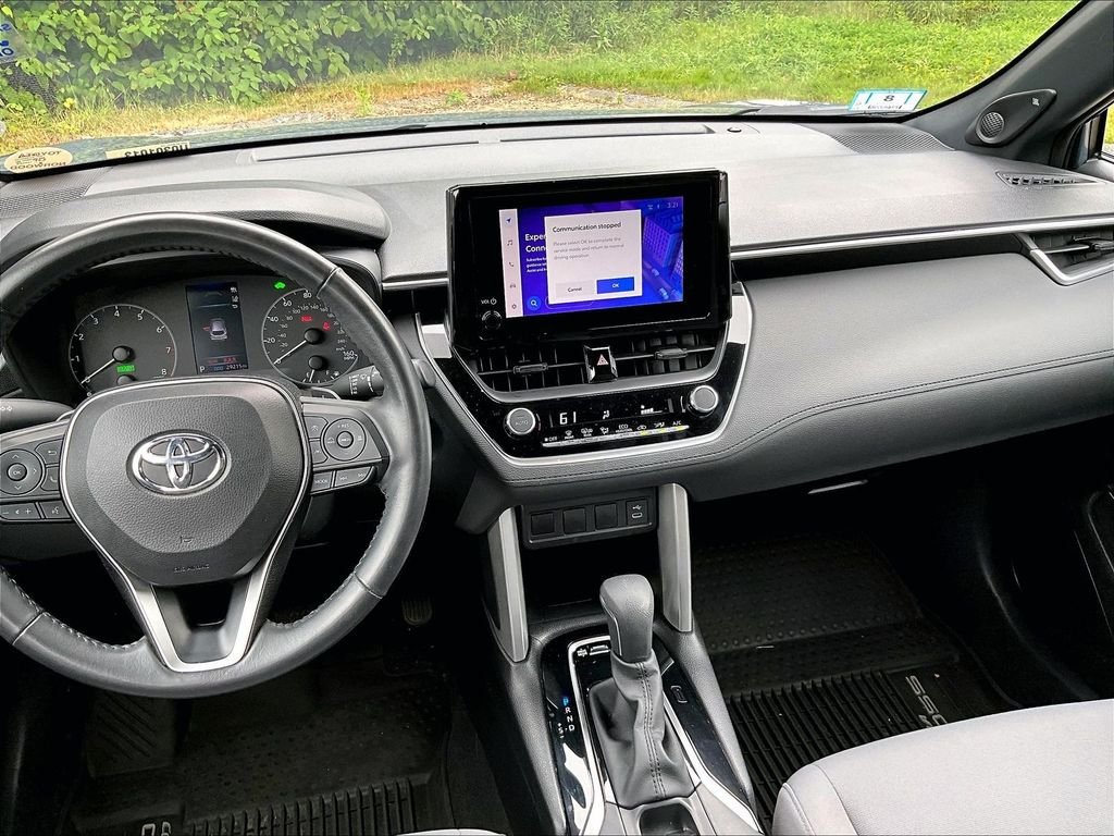 Used 2023 Toyota Corolla Cross AWD Hybrid w/ Moonroof Package image 18