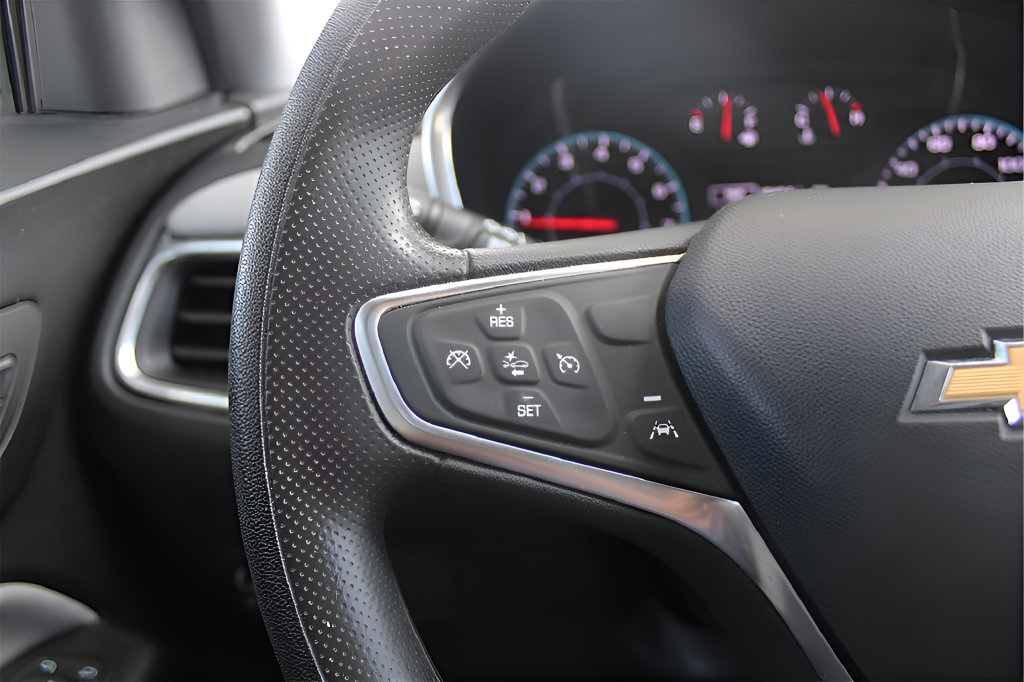 Used 2024 Chevrolet Equinox LS FWD image 14