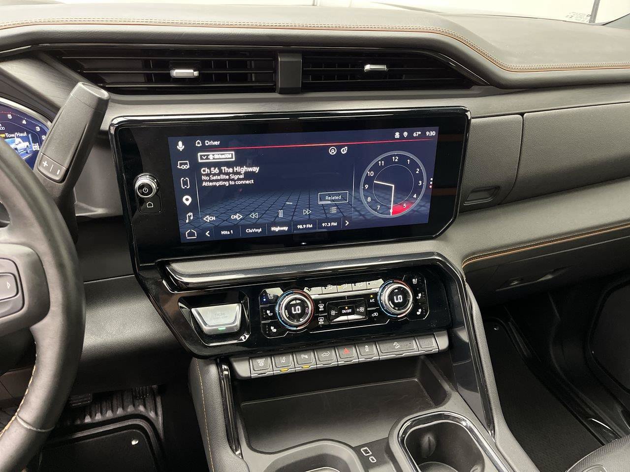 Certified 2025 GMC Sierra 2500 AT4 w/ AT4 Premium Plus Package AWD/4WD image 20