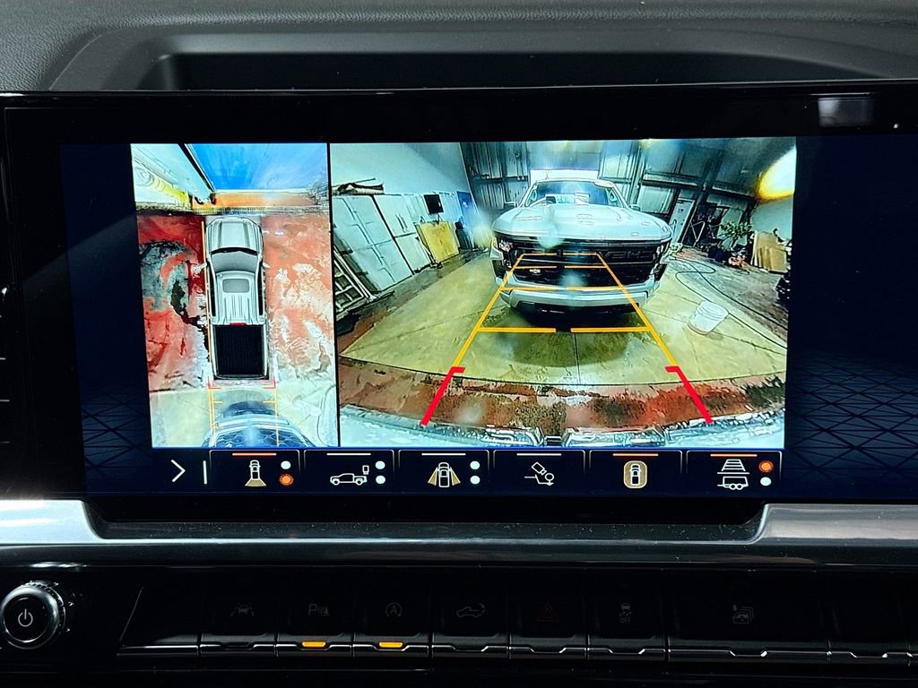 New 2026 GMC Sierra 1500 SLE w/ Preferred Package image 14