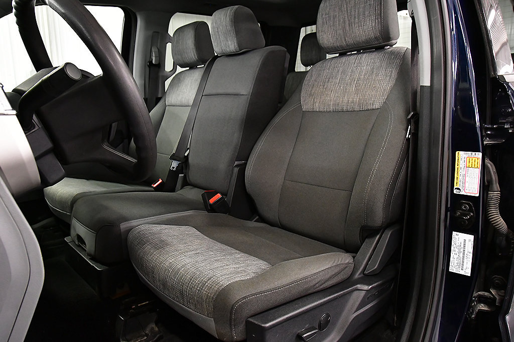 Used 2023 Ford F250 XLT w/ XLT Premium Package AWD/4WD image 27