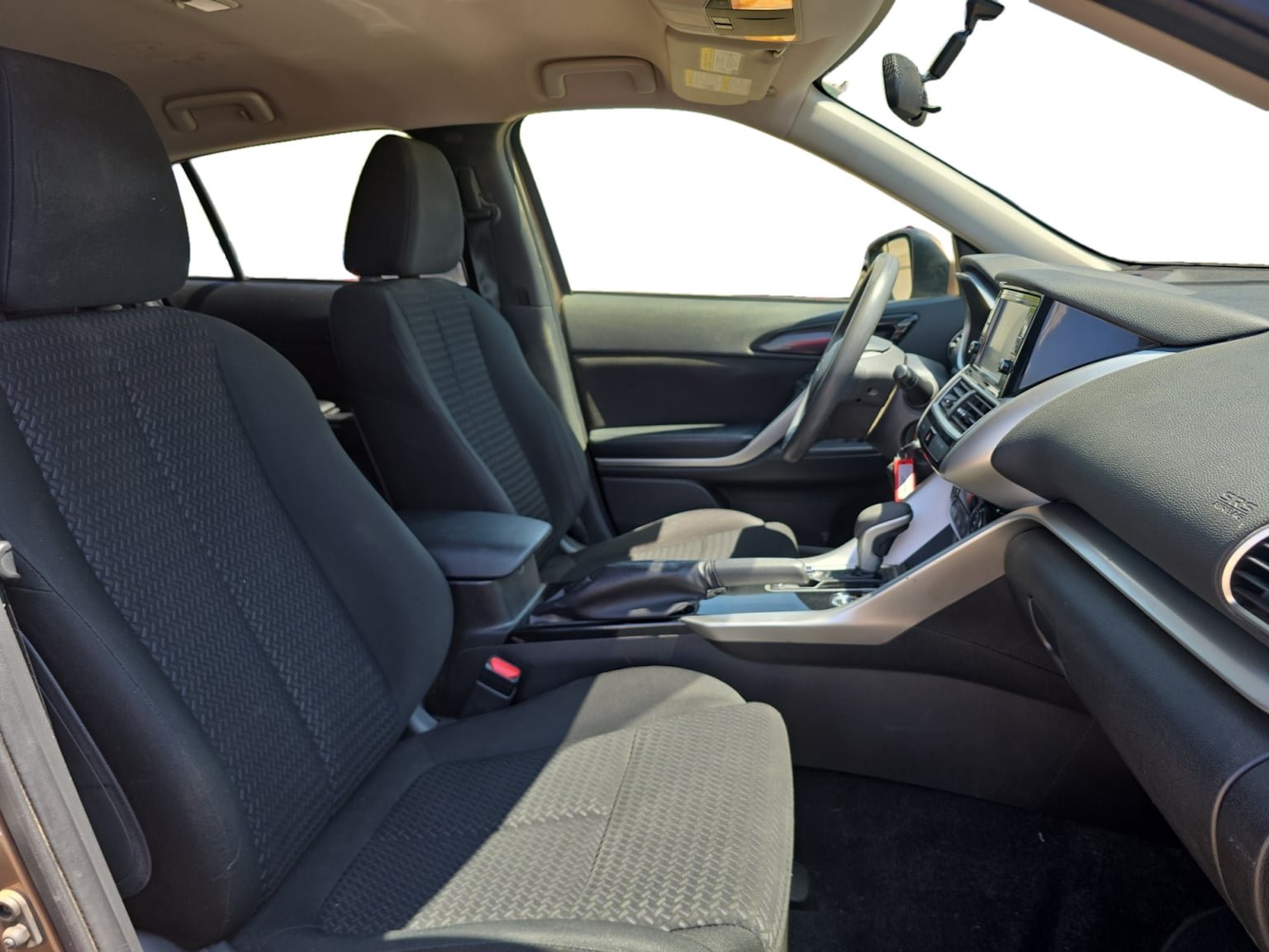 Used 2020 Mitsubishi Eclipse Cross ES AWD/4WD image 17