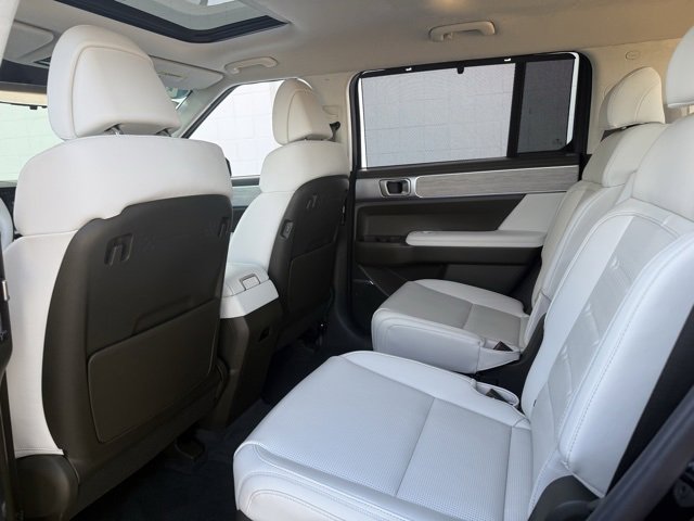 Certified 2025 Hyundai Santa Fe Calligraphy image 34