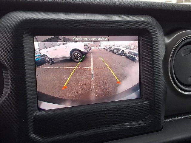 Used 2022 Jeep Wrangler Unlimited Sport image 17