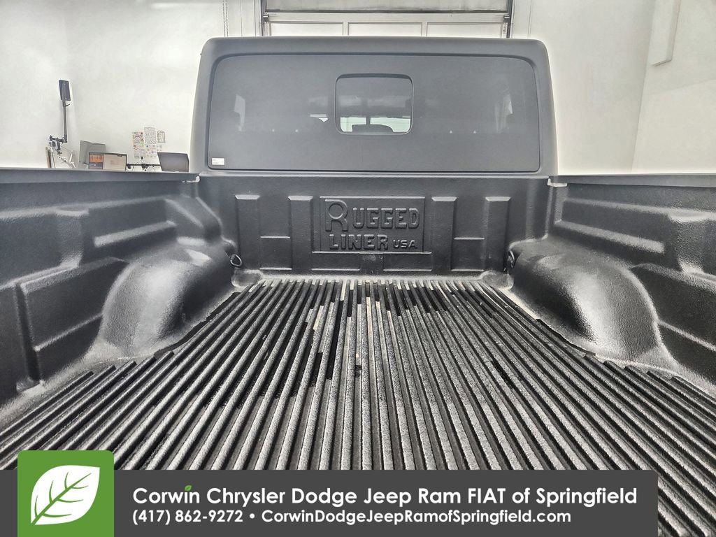 Certified 2023 Jeep Gladiator Overland image 32