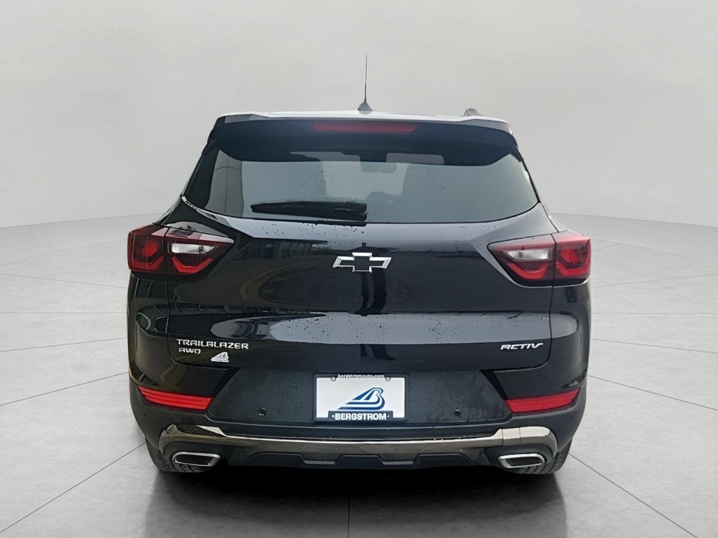 Used 2025 Chevrolet TrailBlazer ACTIV w/ Driver Confidence Package image 7