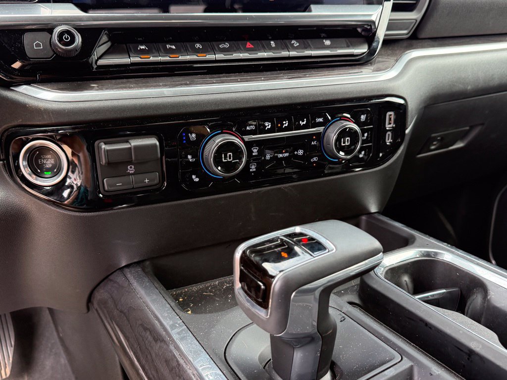 Used 2026 Chevrolet Silverado 1500 LTZ AWD/4WD image 22