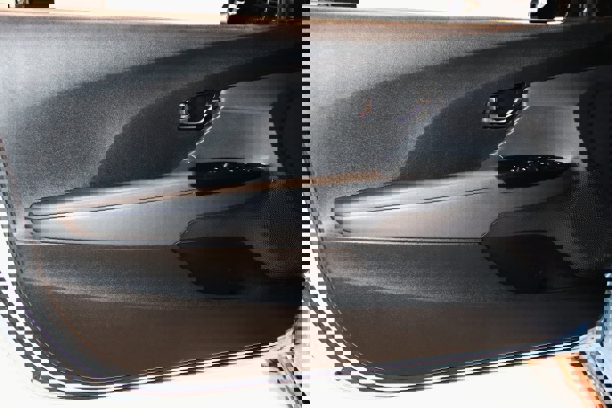 Used 2019 Hyundai Veloster N N w/ Performance Package image 23