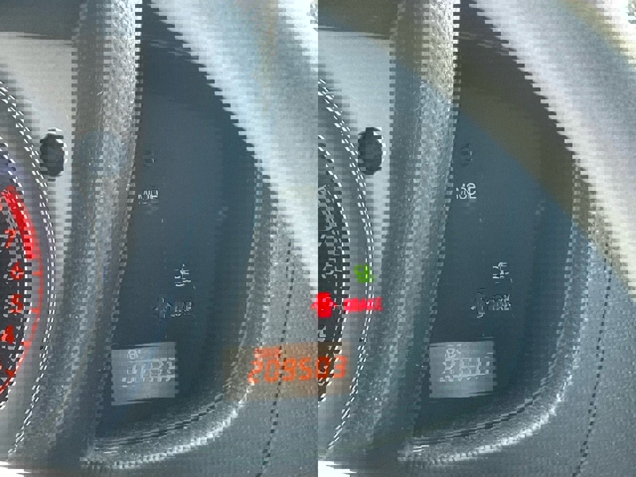 Used 2010 Scion xD image 8