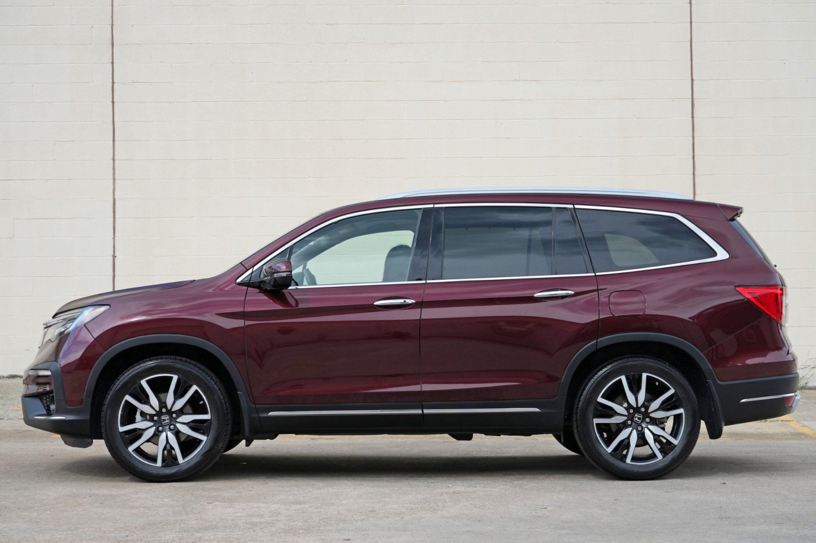 Used 2021 Honda Pilot Touring image 8