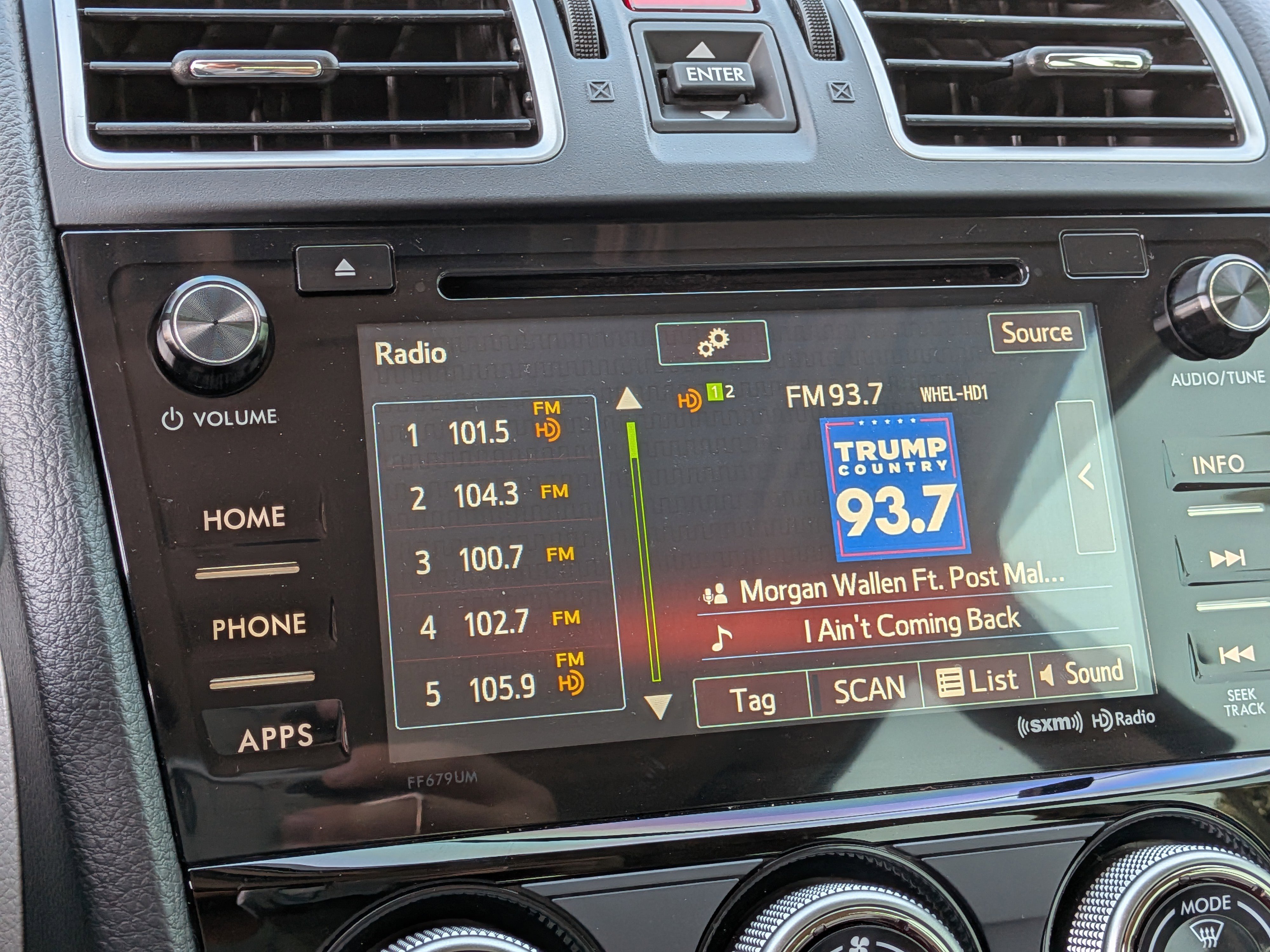 Used 2018 Subaru Forester 2.5i Premium w/ All-Weather Package image 31