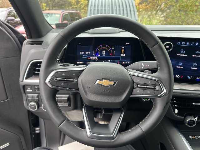 Used 2026 Chevrolet Tahoe LT w/ Comfort Package AWD/4WD image 22