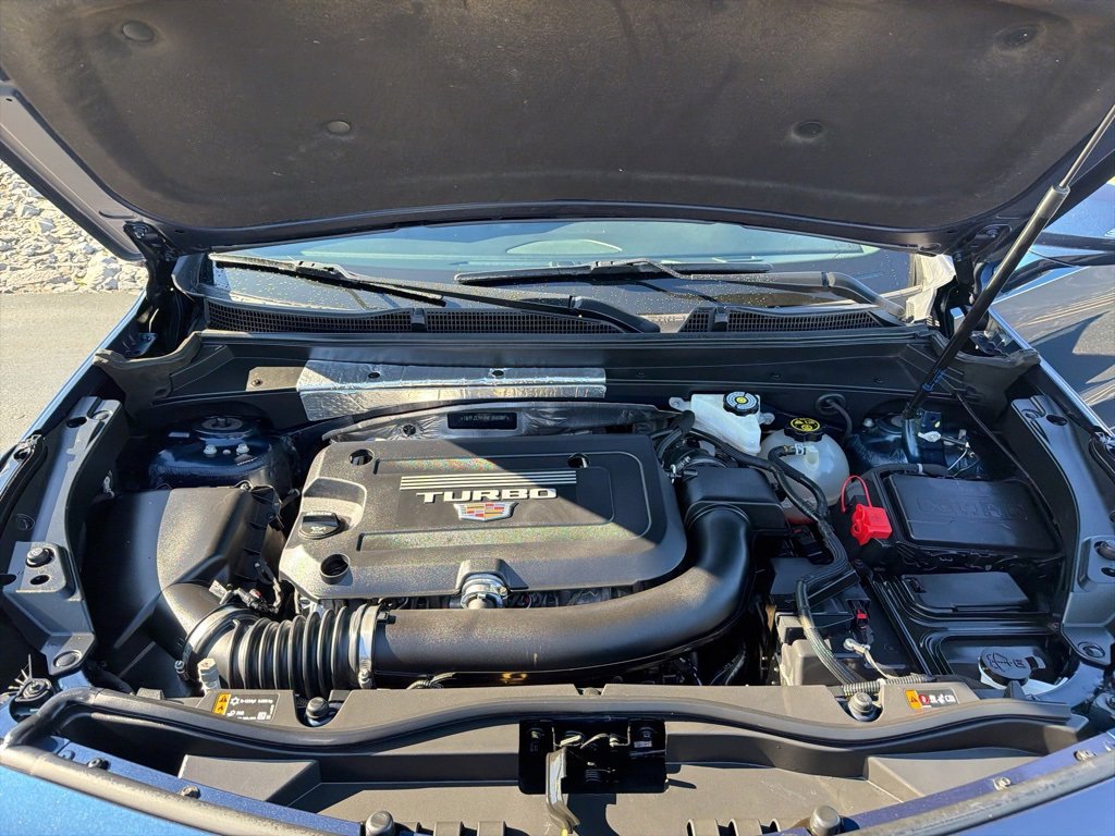 Used 2021 Cadillac XT4 Premium Luxury image 17