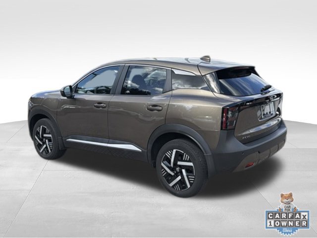 Certified 2025 Nissan Kicks SV FWD image 4