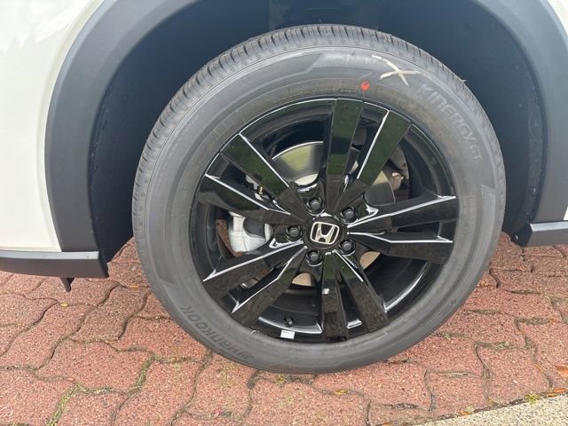 New 2026 Honda HR-V Sport image 4