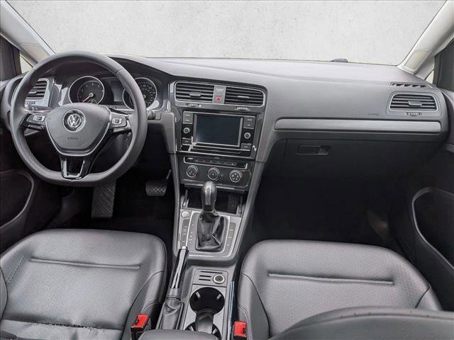 Used 2021 Volkswagen Golf 4-Door image 17