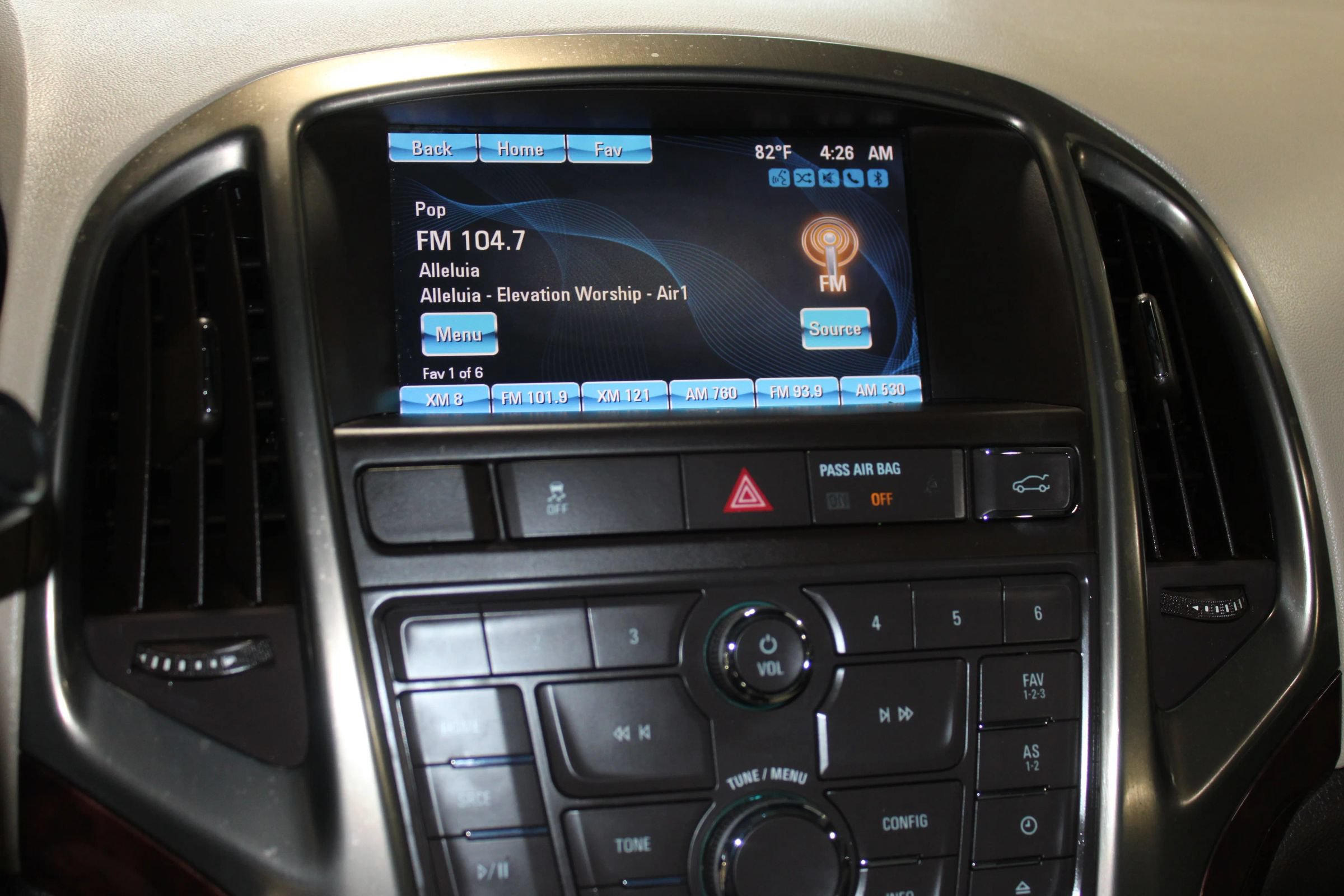 Used 2012 Buick Verano FWD image 14
