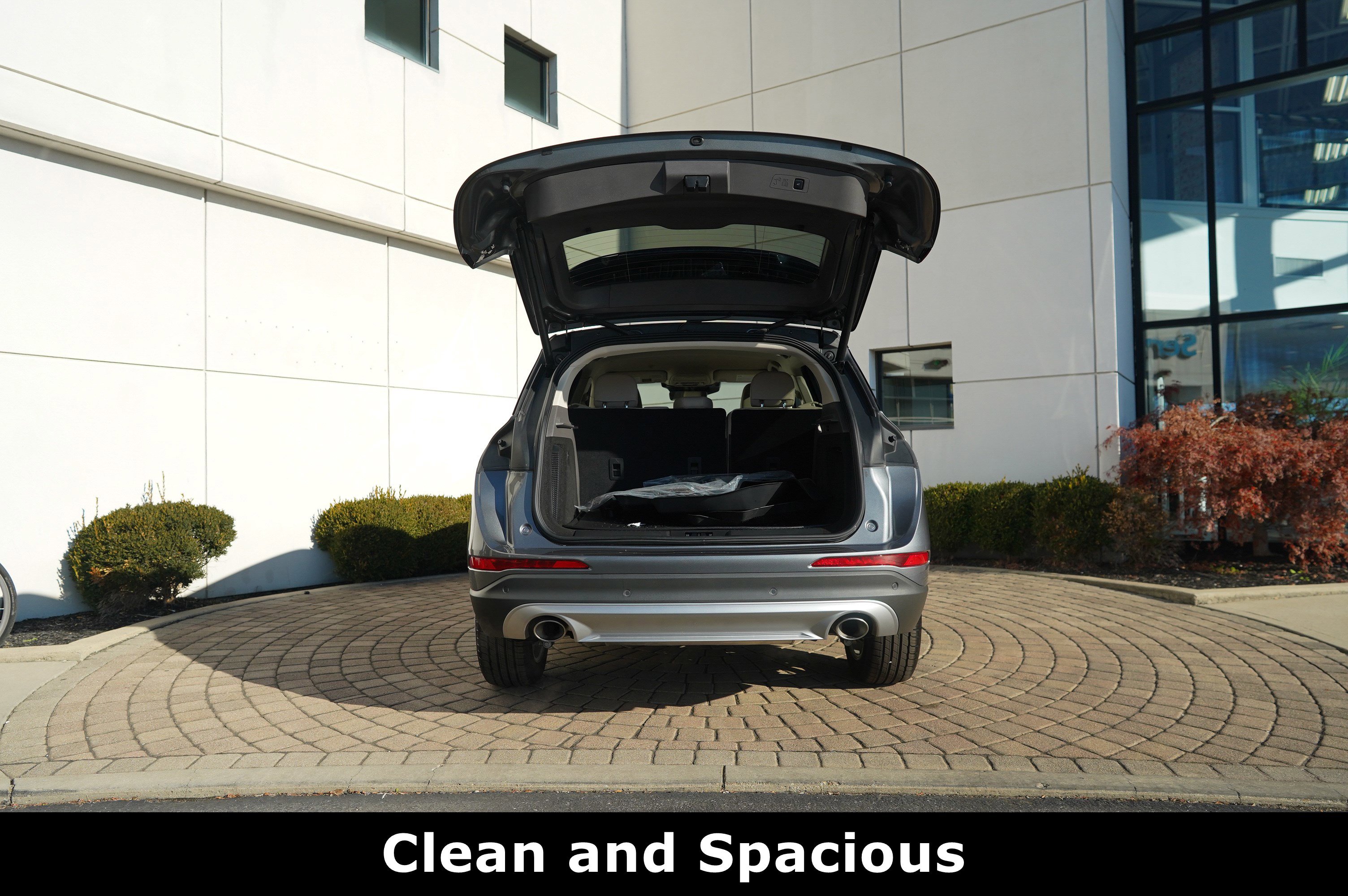 Used 2024 Lincoln Corsair Reserve w/ Equipment Group 201A image 14