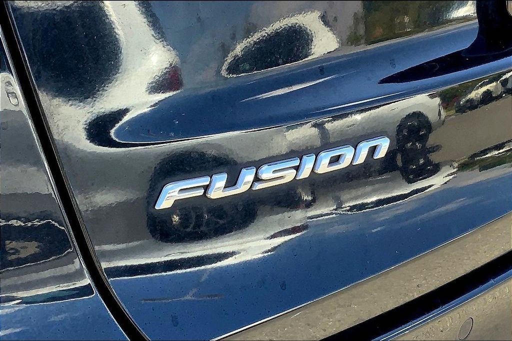 Used 2019 Ford Fusion SE image 8