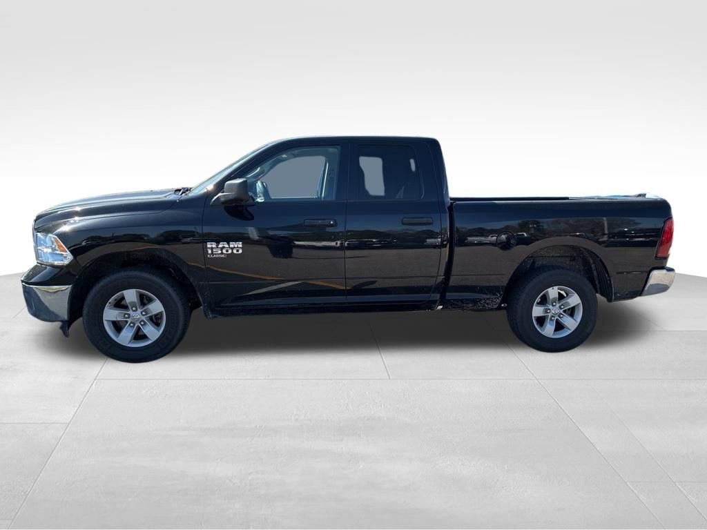 Used 2024 RAM 1500 Classic SLT video 2