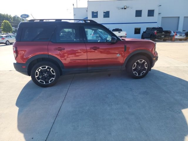 Certified 2024 Ford Bronco Sport Outer Banks w/ Tech Package AWD/4WD image 16
