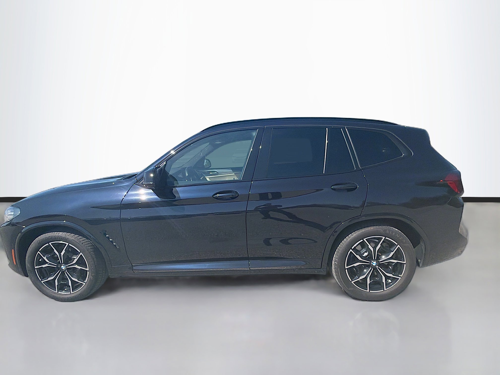 Used 2023 BMW X3 M40i w/ Premium Package image 2