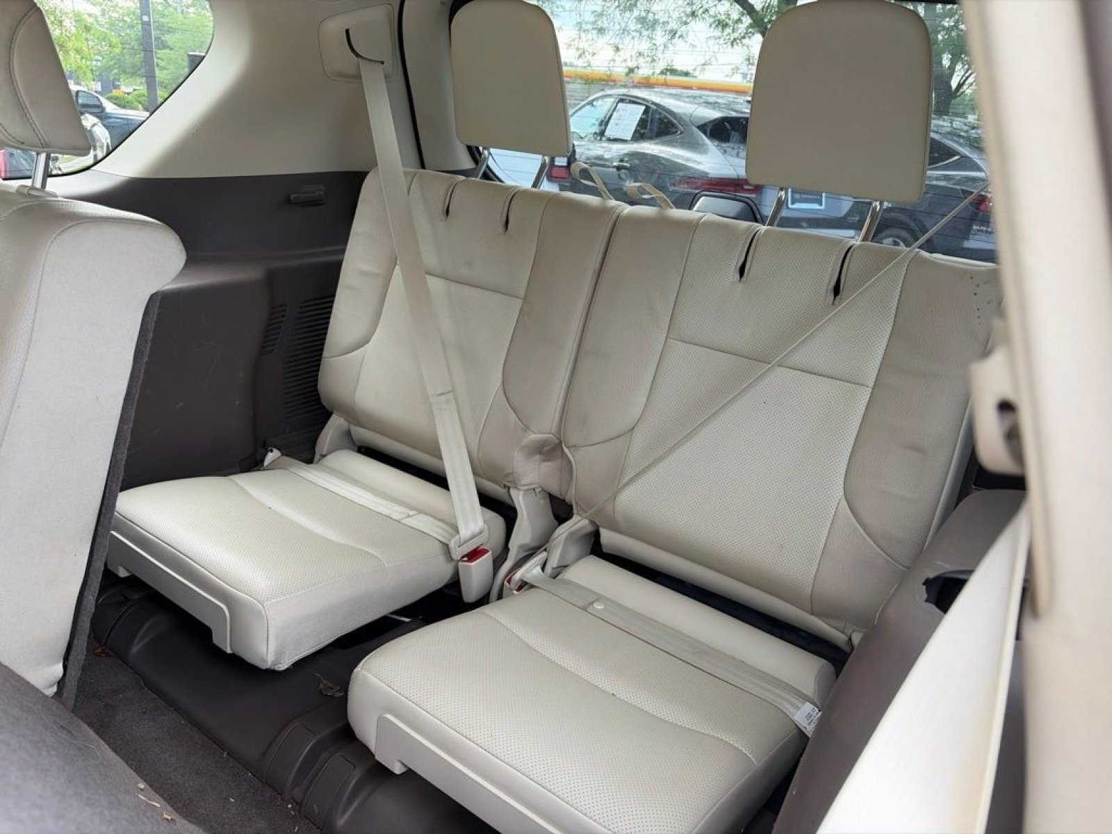 Used 2015 Lexus GX 460 w/ Premium Package AWD/4WD image 19